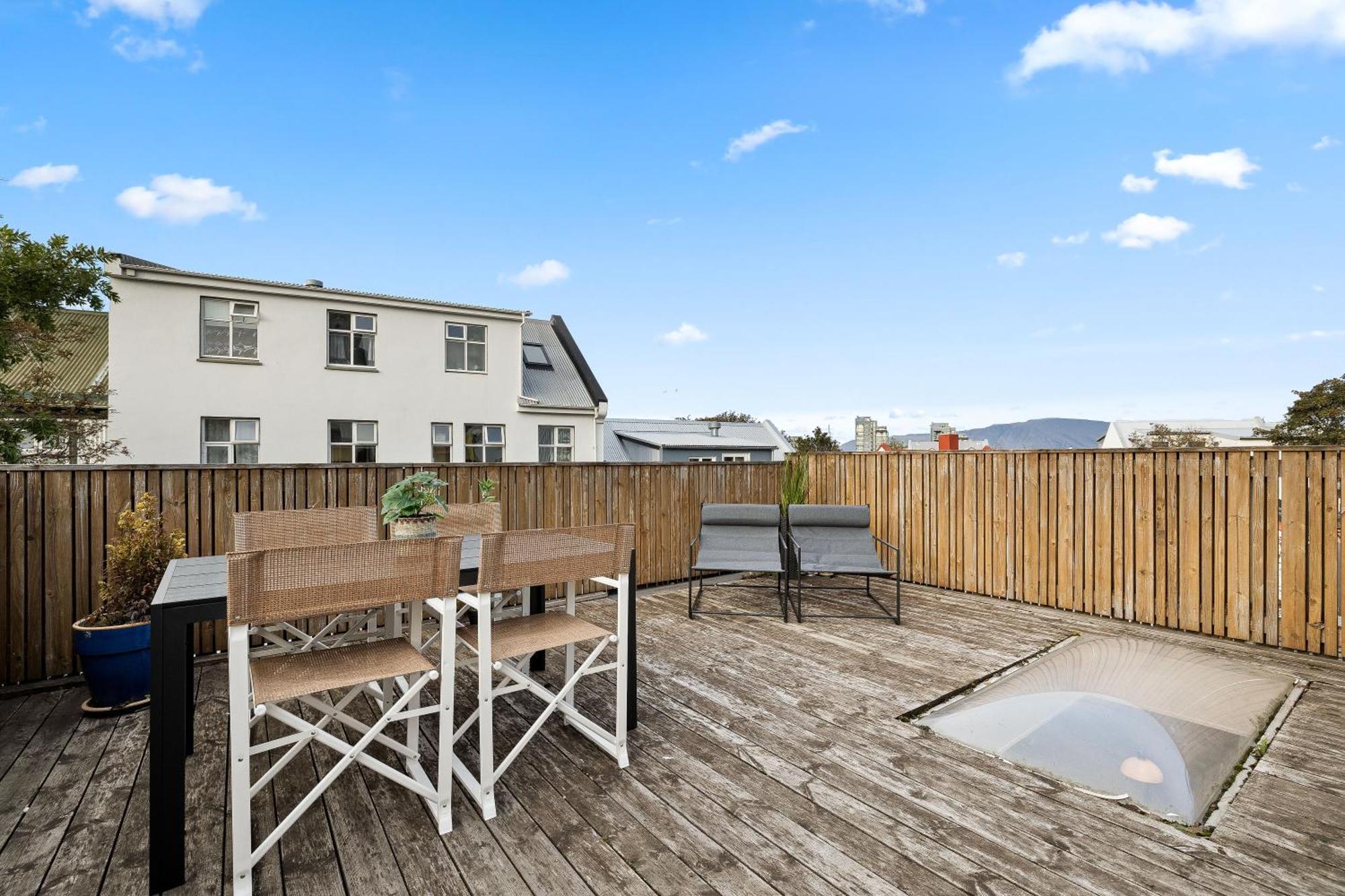 Massive Villa In Downtown Reykjavik With A Sauna Extérieur photo