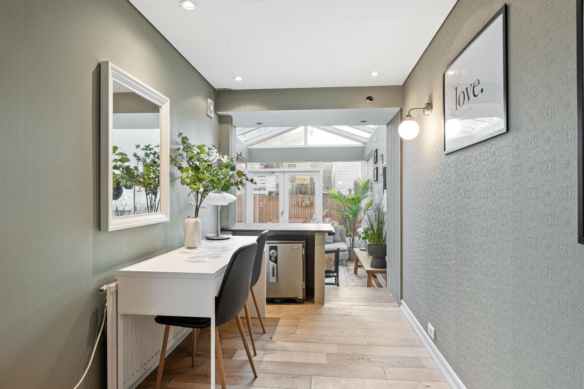 Massive Villa In Downtown Reykjavik With A Sauna Extérieur photo